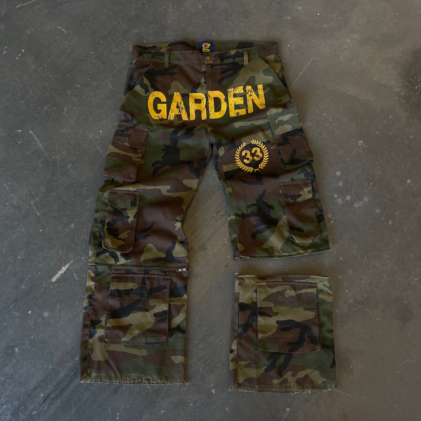 camoflower cargo pants