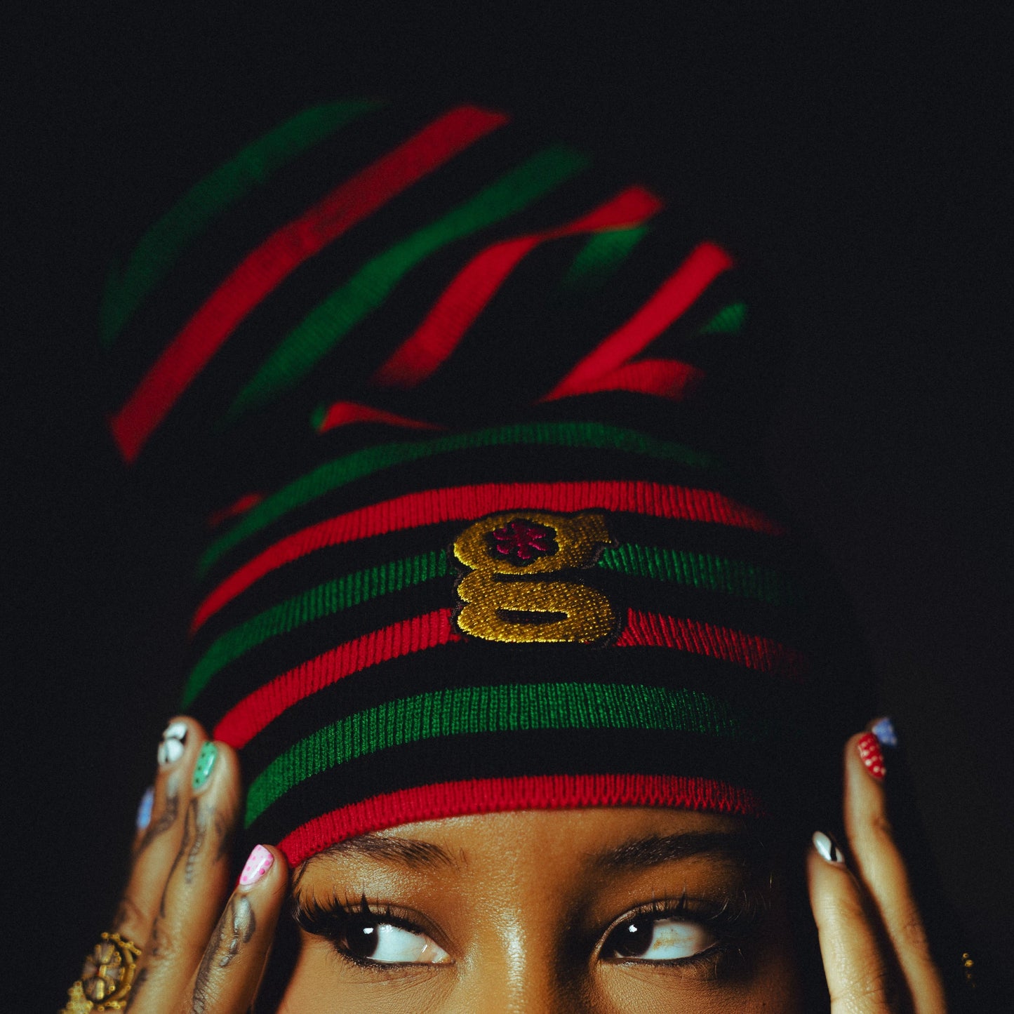 slouchy beanie (motherland)