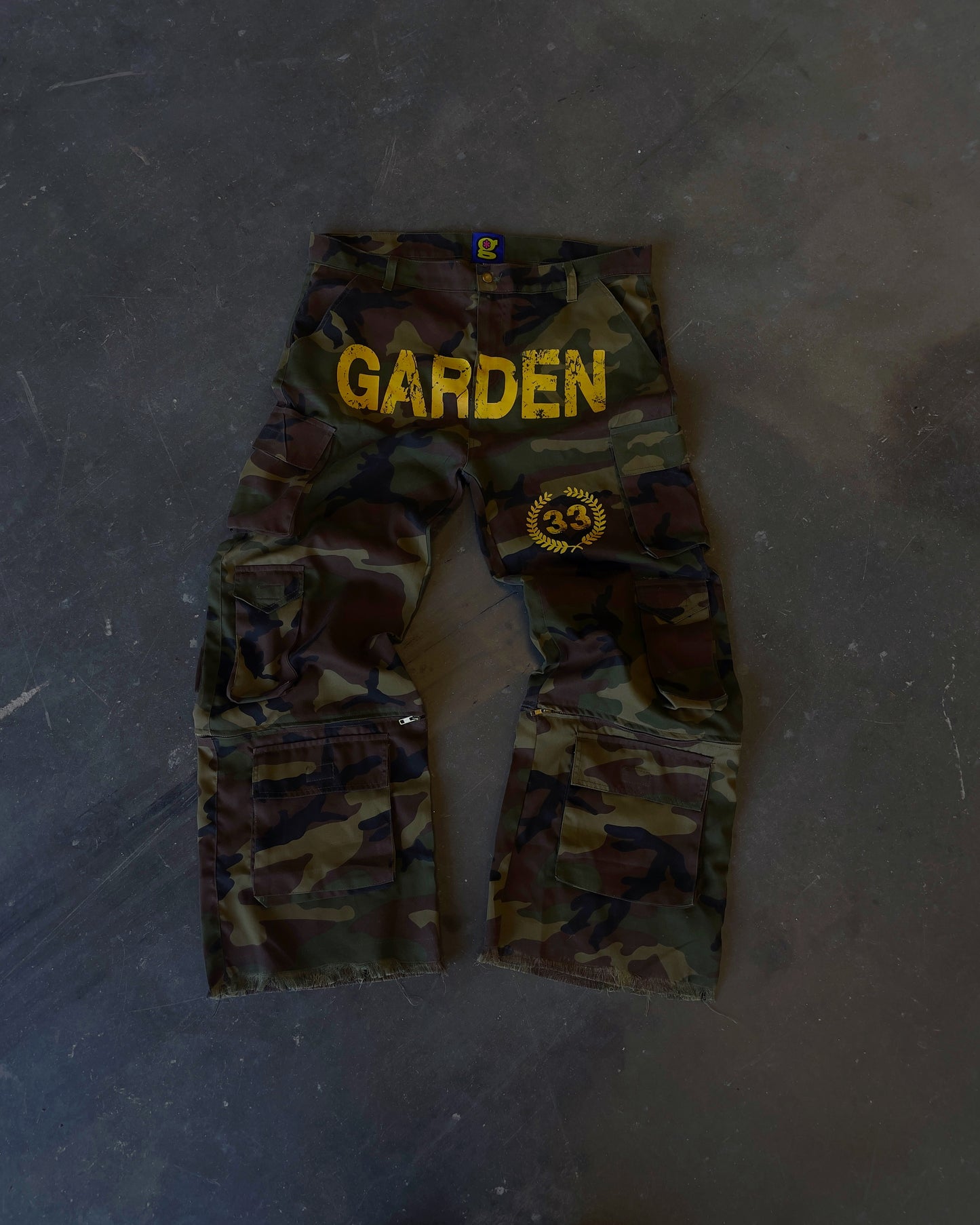 camoflower cargo pants
