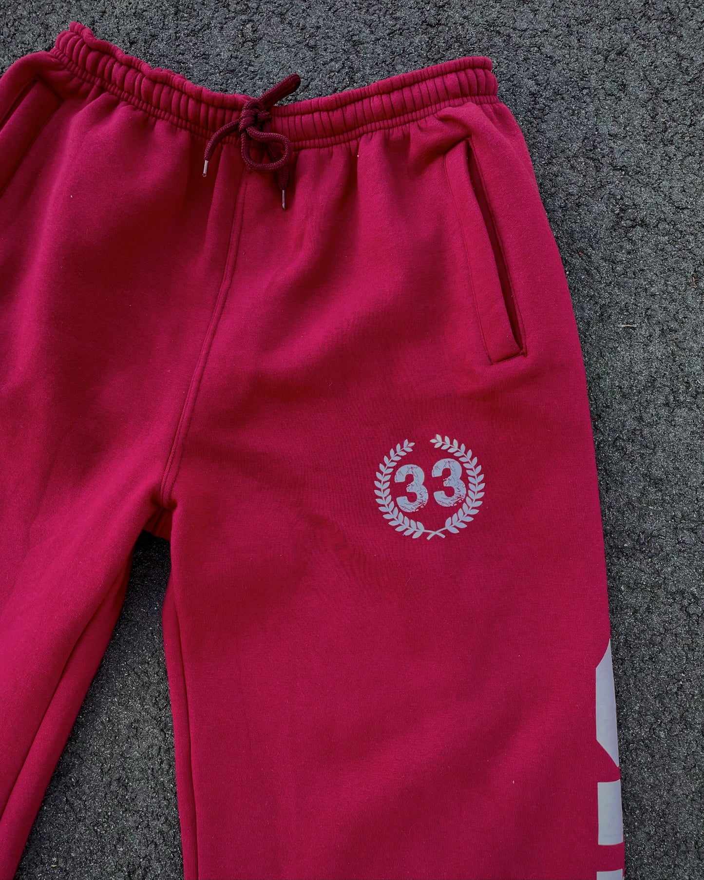 garden sweats (maroon)