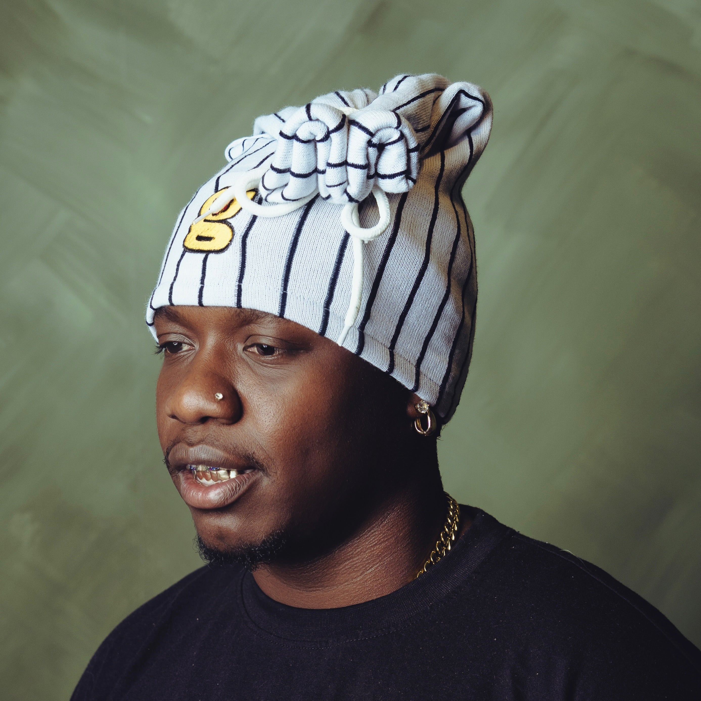 white pinstripe beanie – Guwop's Garden