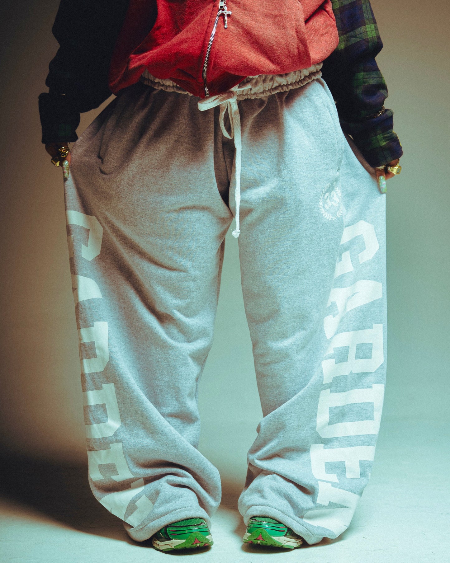 garden sweats (grey)